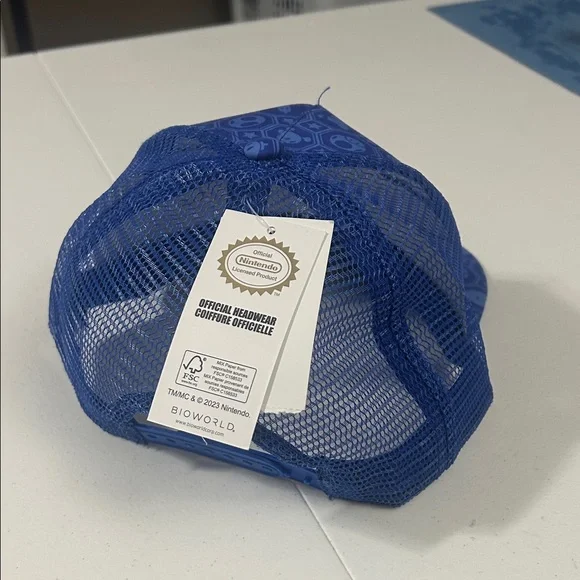 Nintendo Blue Mesh Cap - Picture 2 of 2